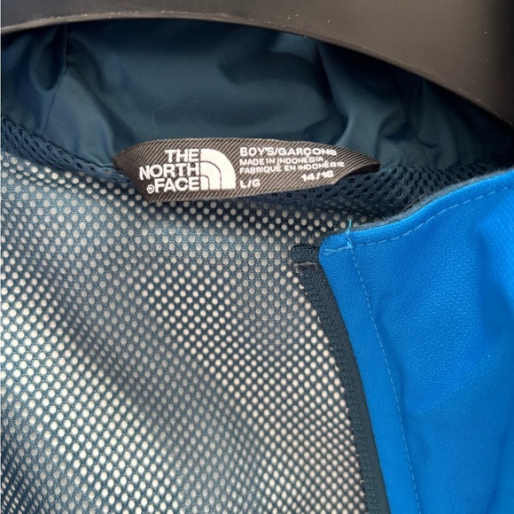 North Face freedom triclimate jacket
2 jackets in one - Picture 8 of 9